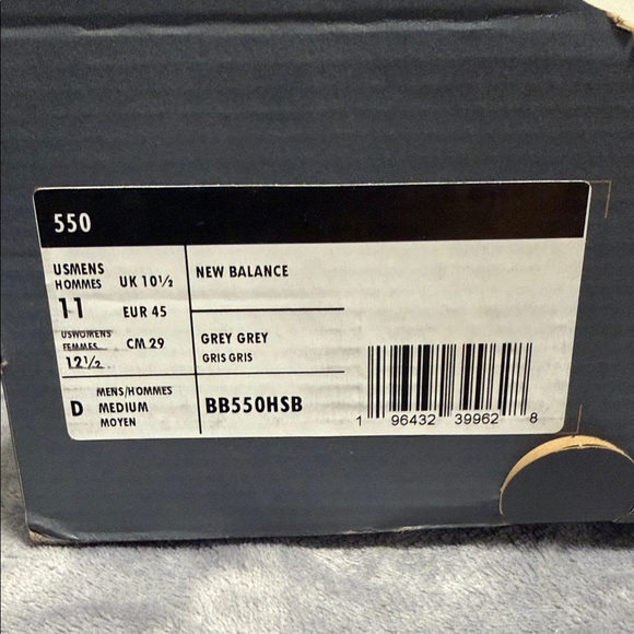 New Balance 550 Sneakers in Light Gray and White - Picture 3 of 3